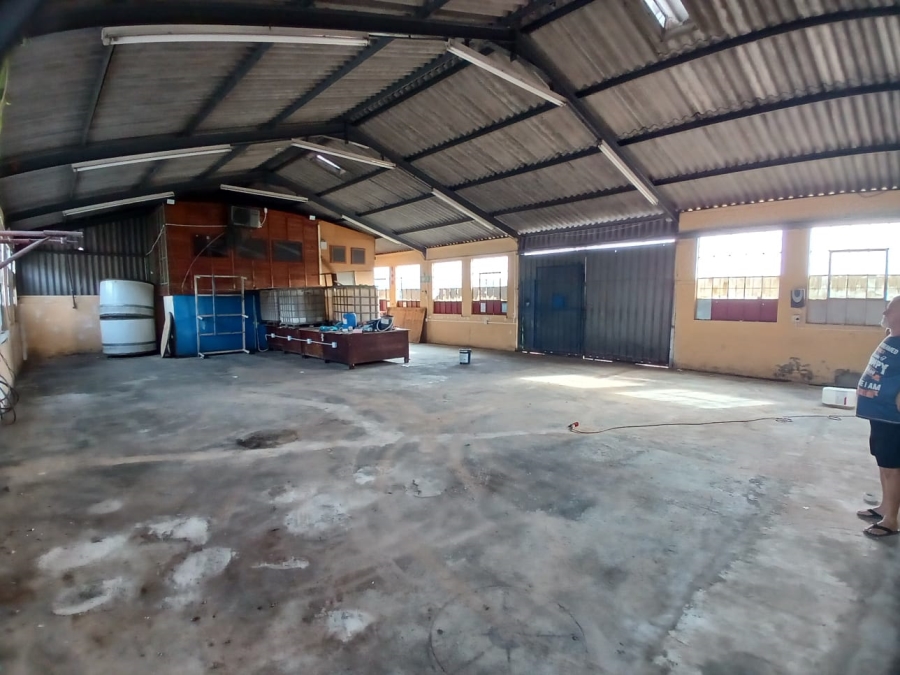  Bedroom Property for Sale in Cape Road Industrial Eastern Cape